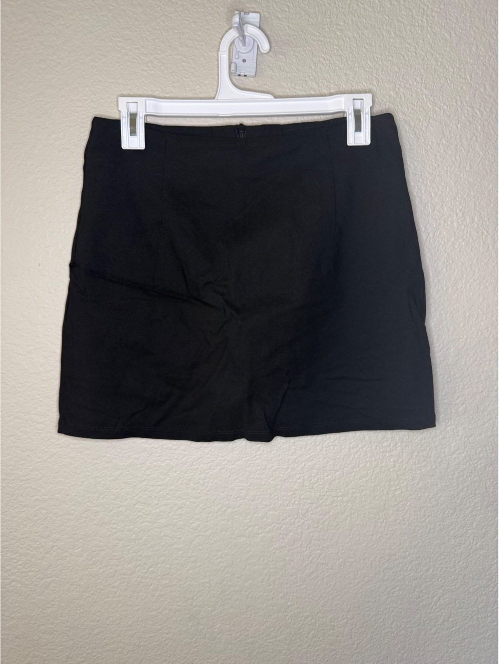Halara Medium Black Skort Zippered Back Shorts